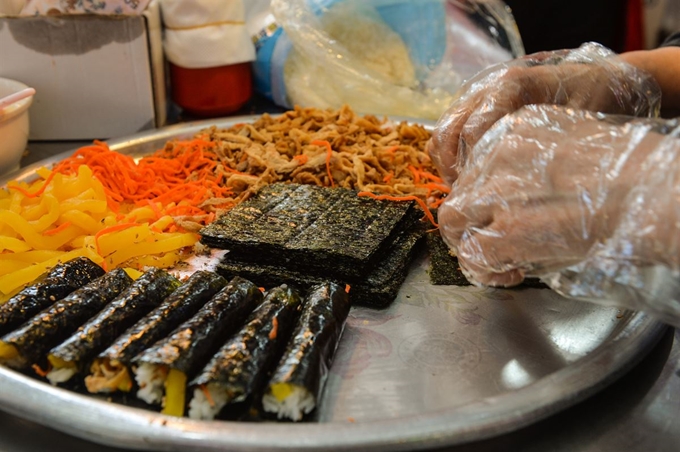 Gwangjang Market's drug kimbap