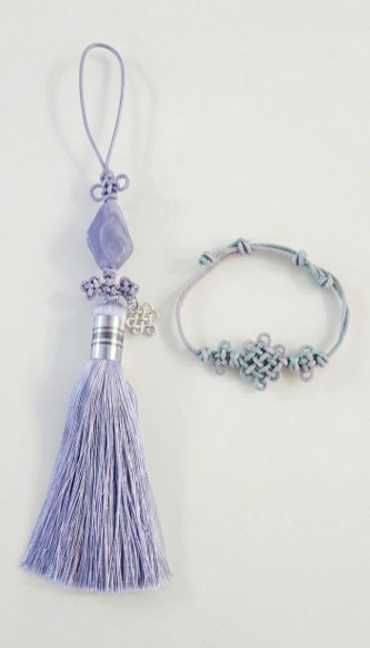 JOYHAN Korean maedeup bracelet and tassel charm set in lavender, handmade in Korea